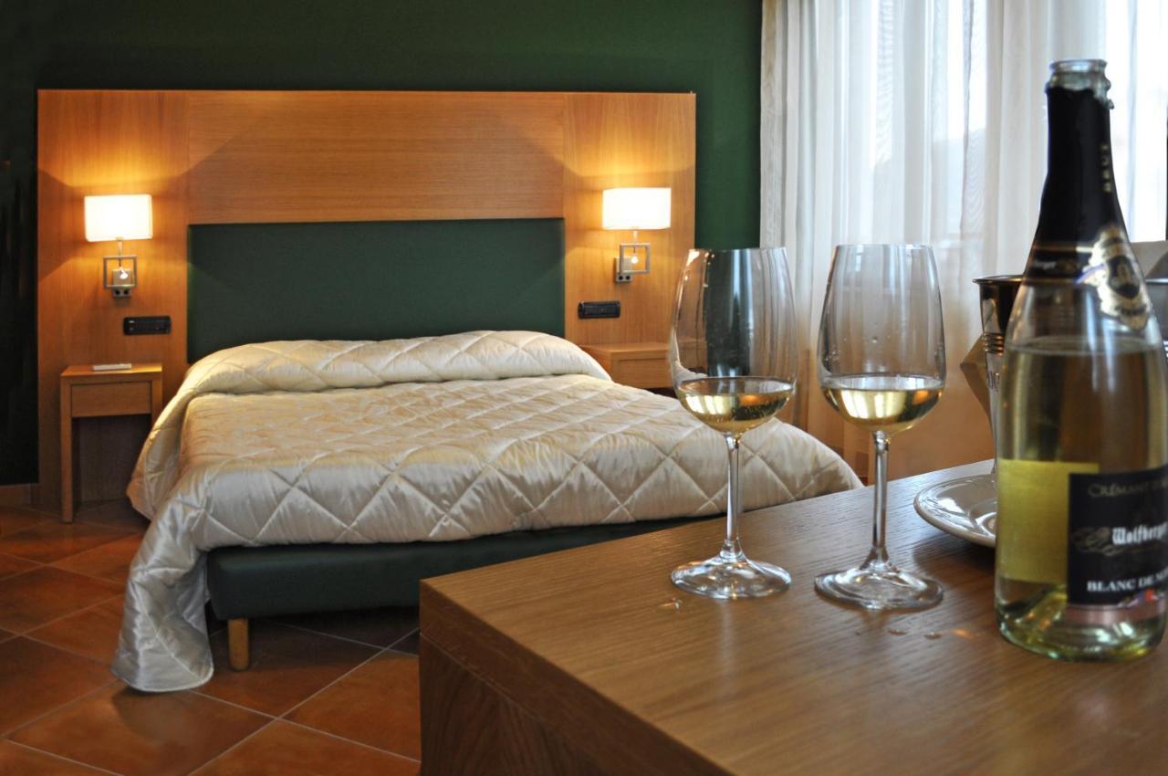 Albergo Mingone Isola di Liri Camera foto