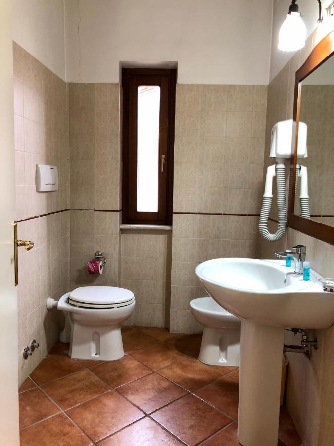 Albergo Mingone Isola di Liri Esterno foto