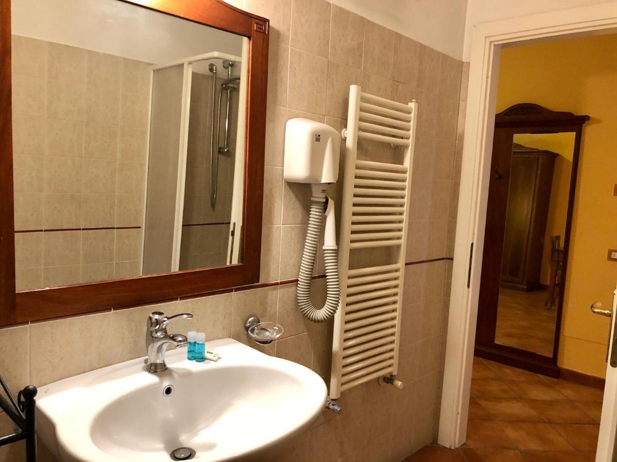 Albergo Mingone Isola di Liri Esterno foto